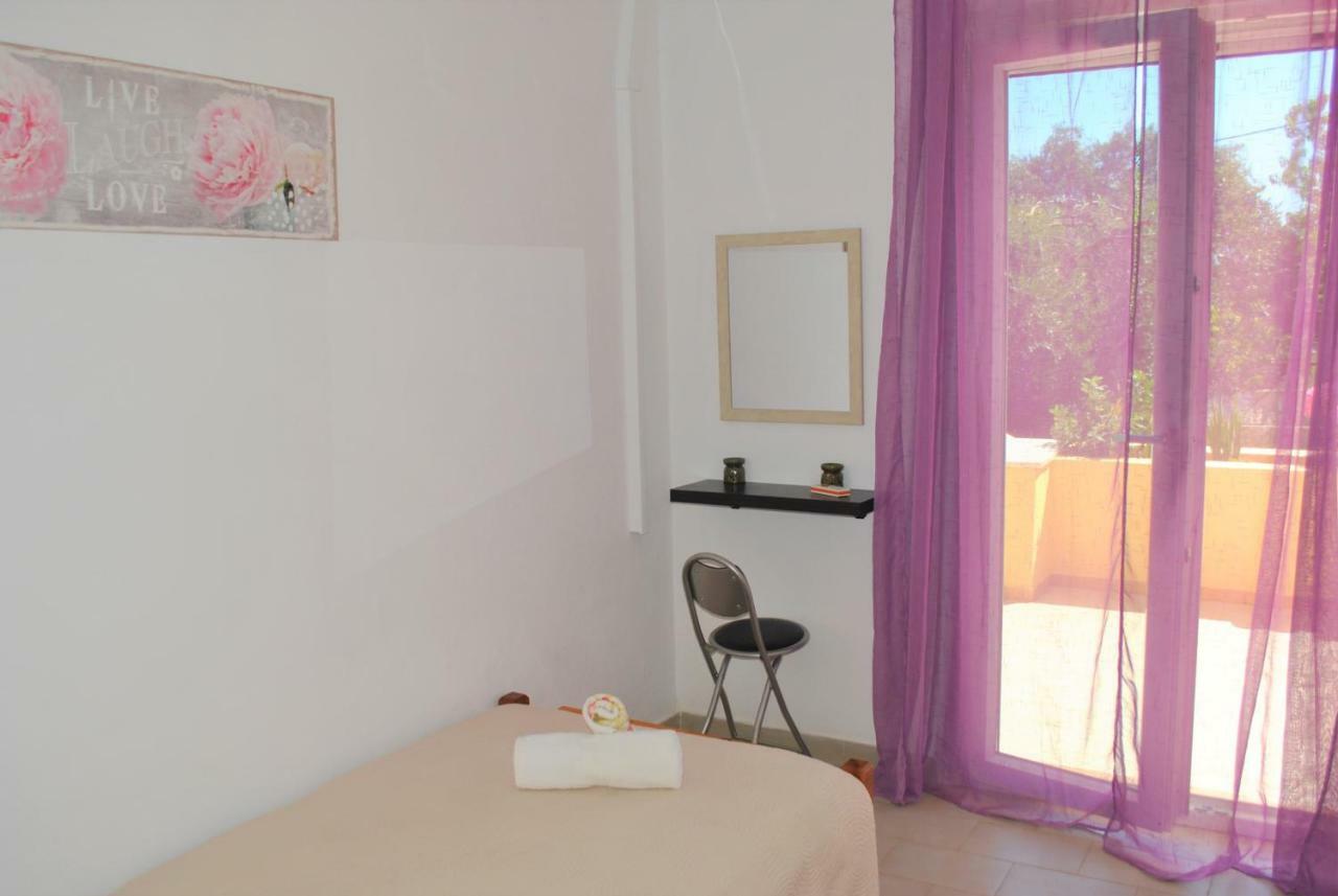 Lefkothea Apartments Kassiopi Bagian luar foto